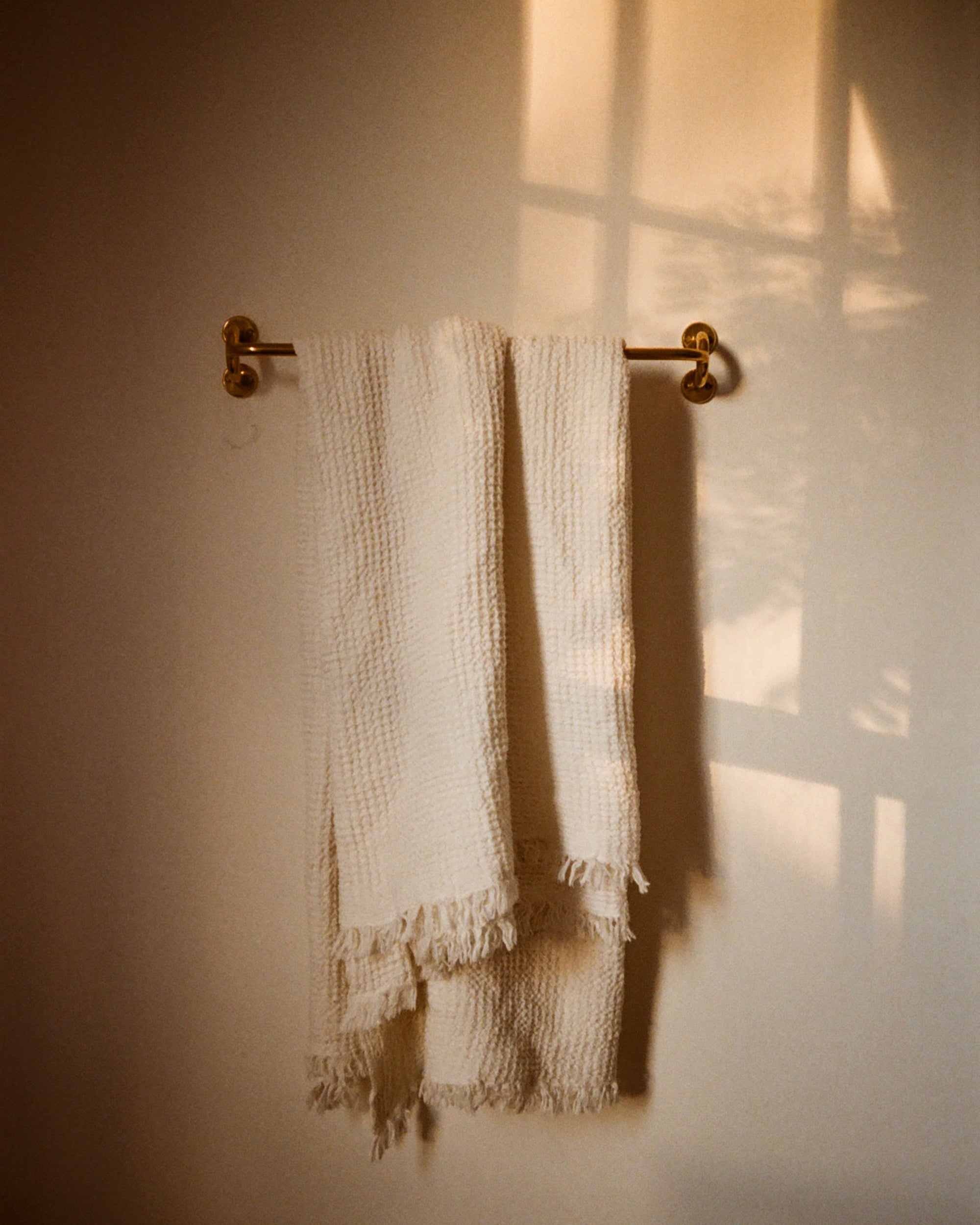 FAUNA Towel Bar (2 sizes)