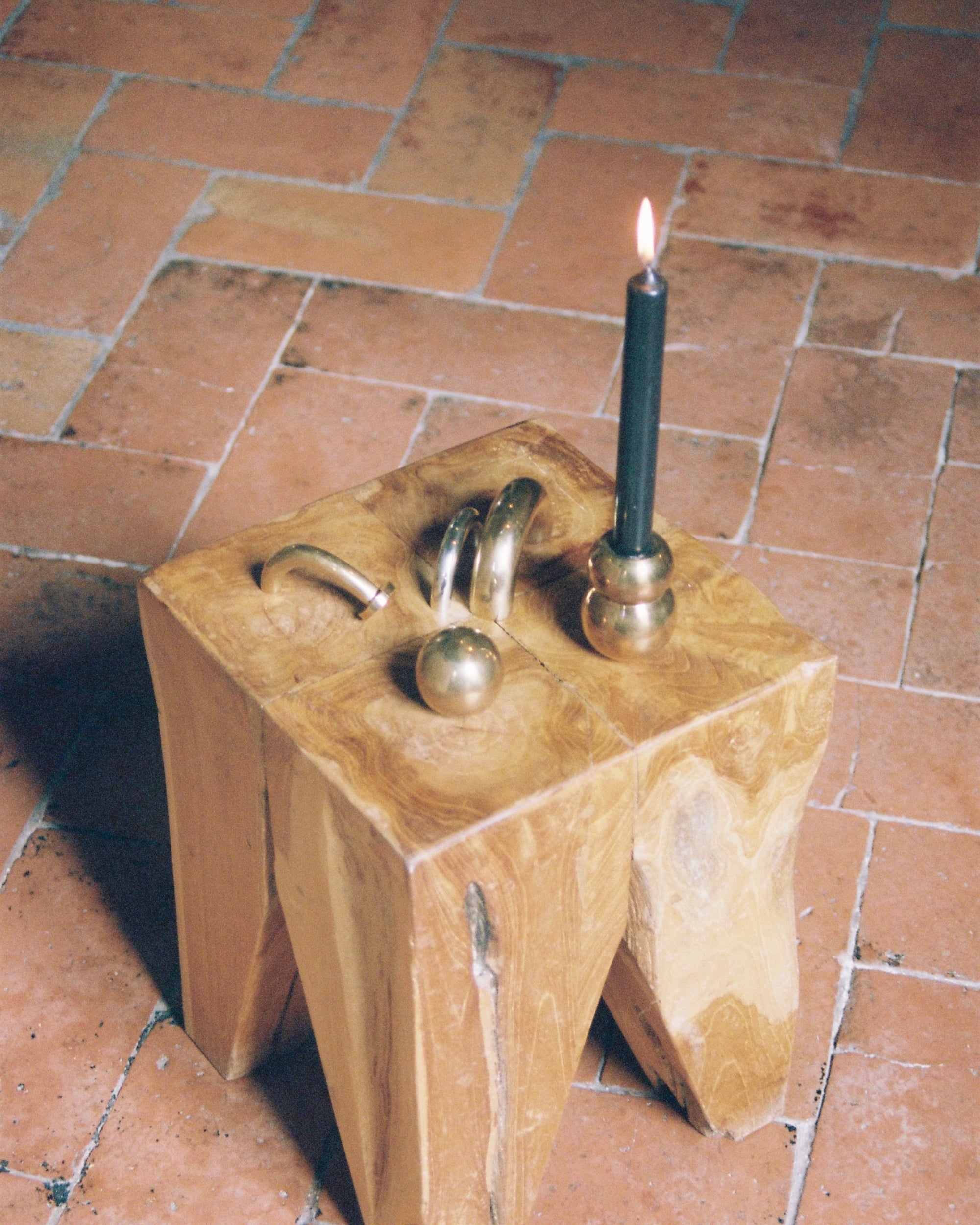 ANJOU Candleholder