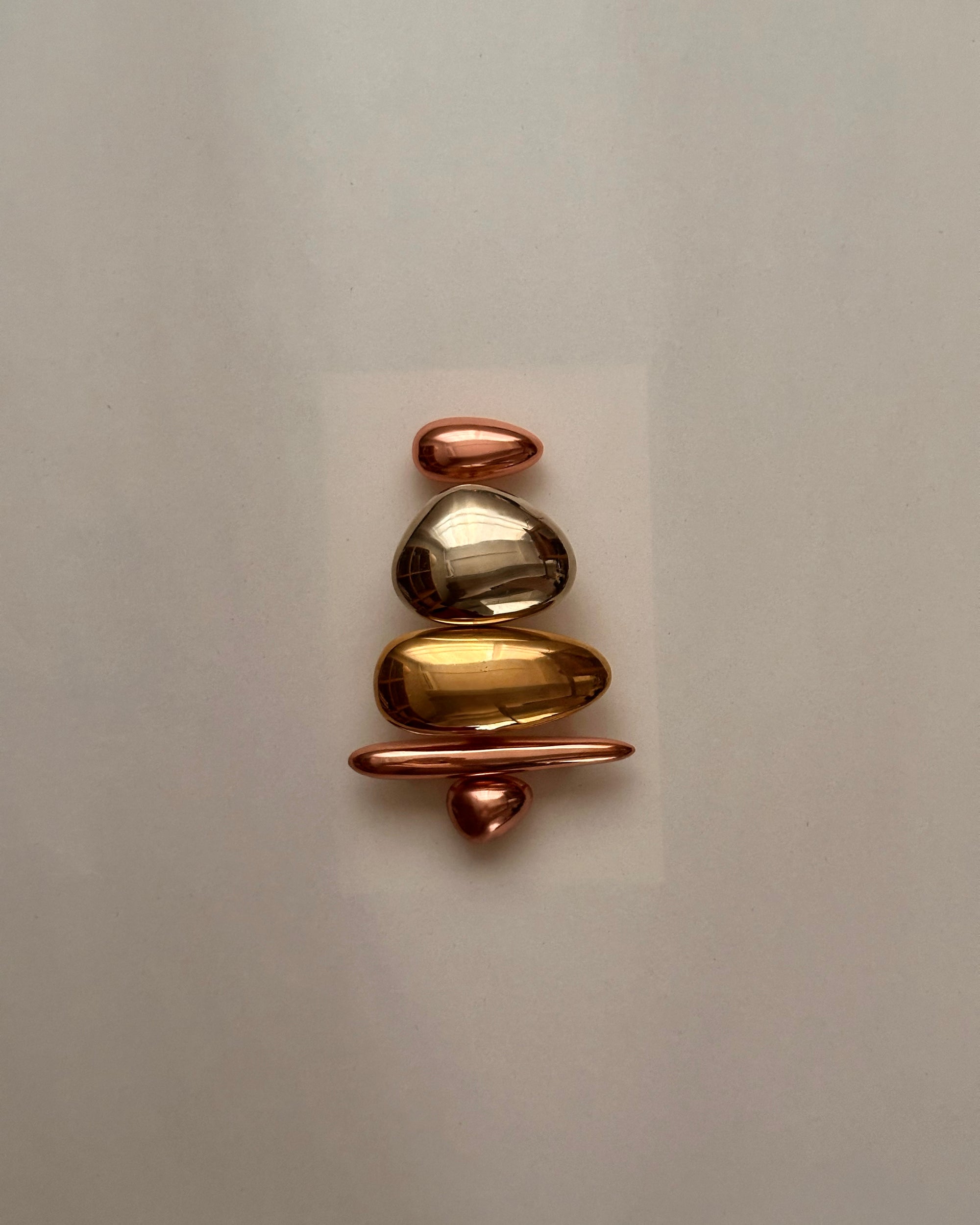 MOMI Knob/Hook Short