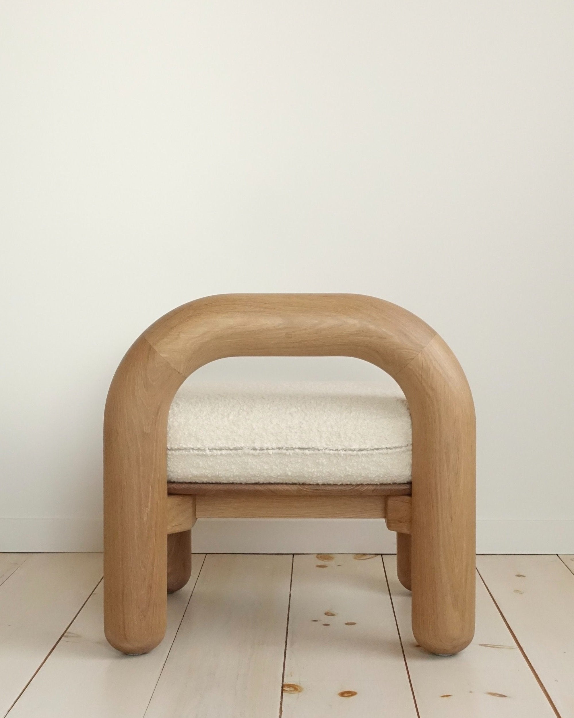LITHIC Lounge Chair