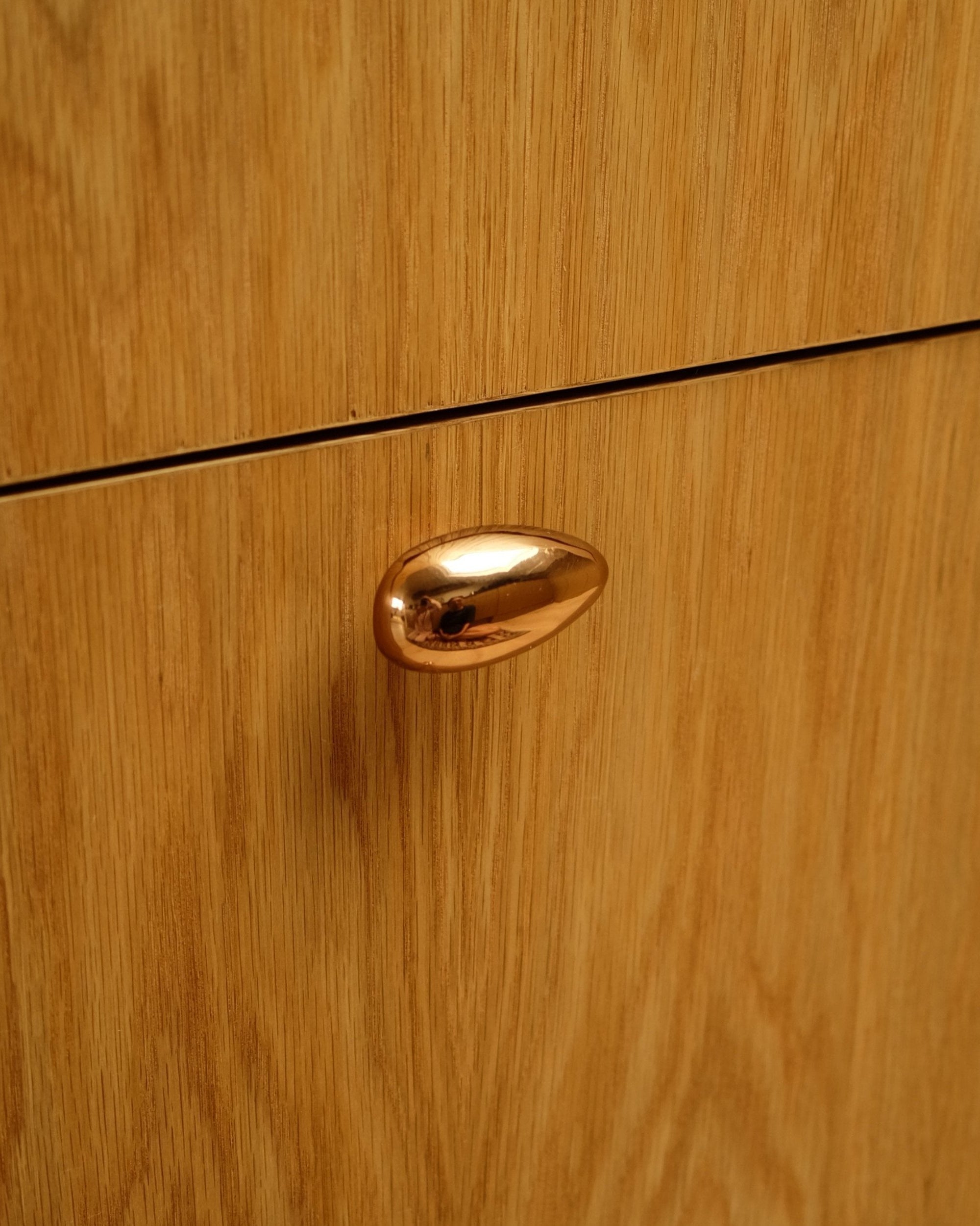 MOMI Knob/Hook Long Mini