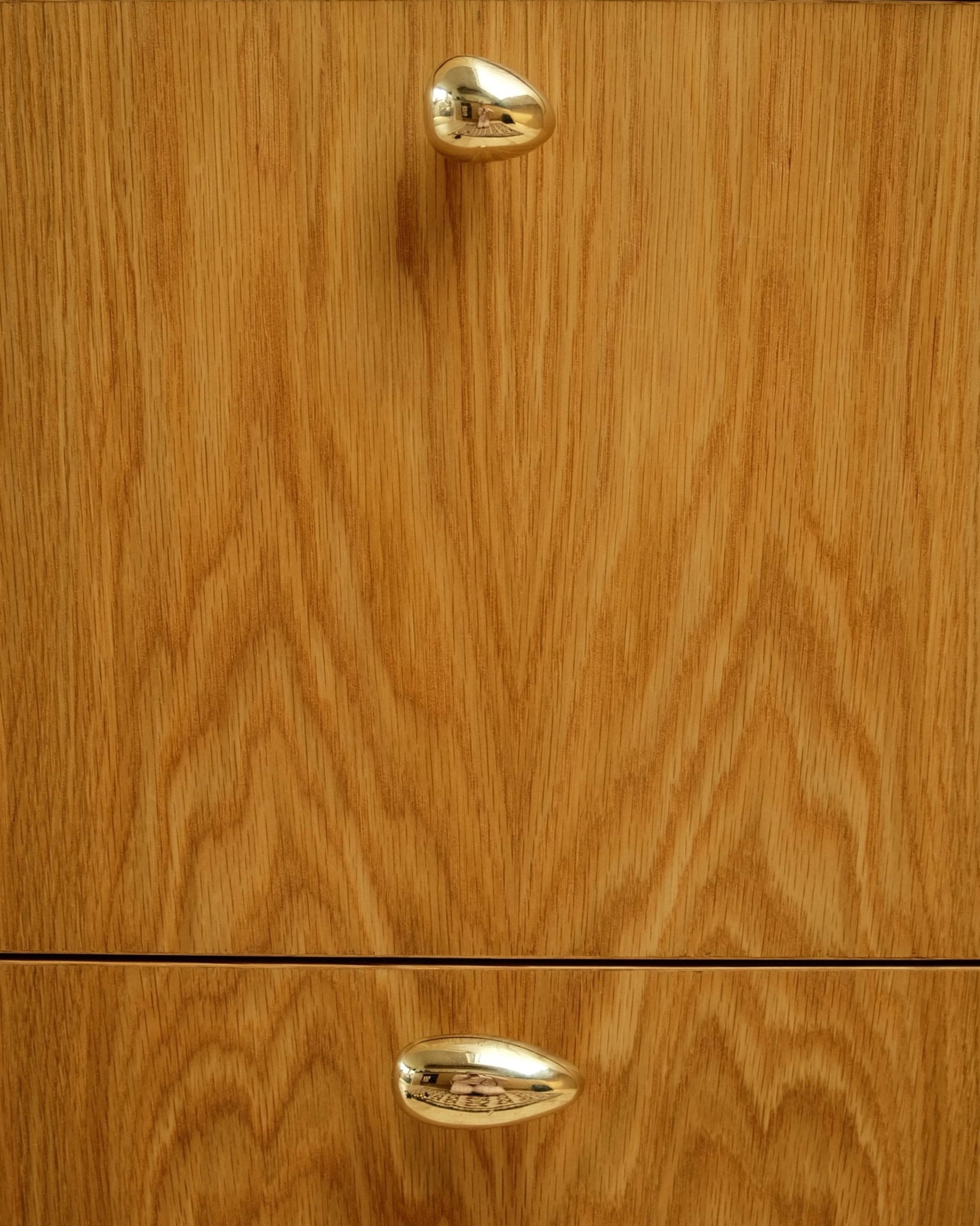 MOMI Knob/Hook Long Mini