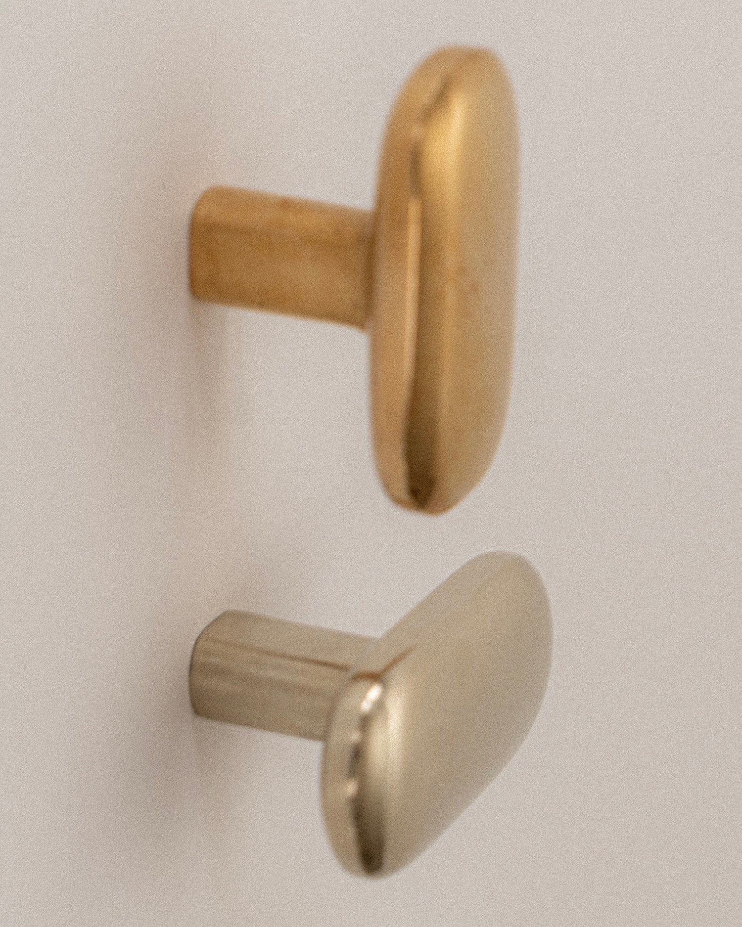 OVAL Knob/Hook