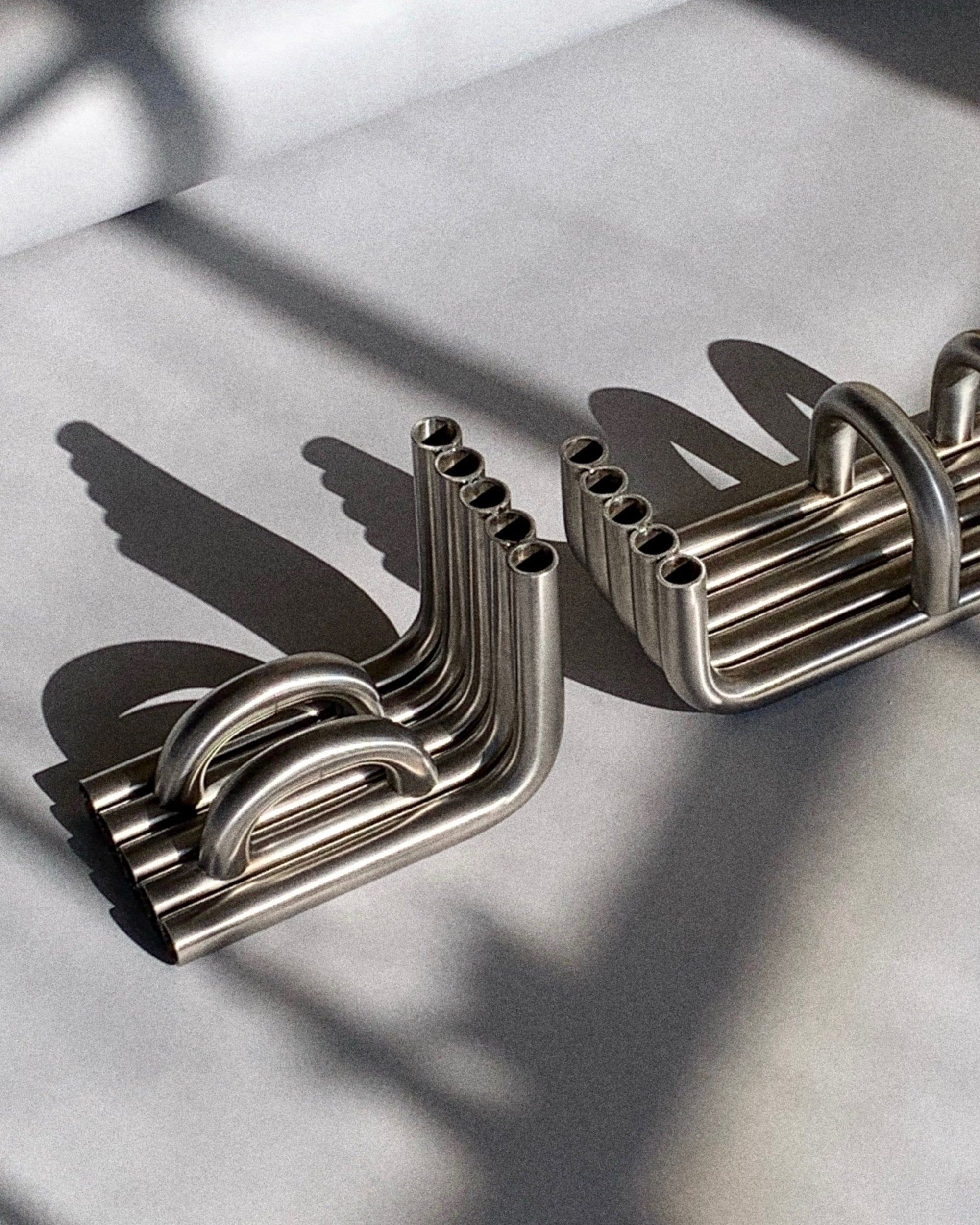 TUBE Bookends