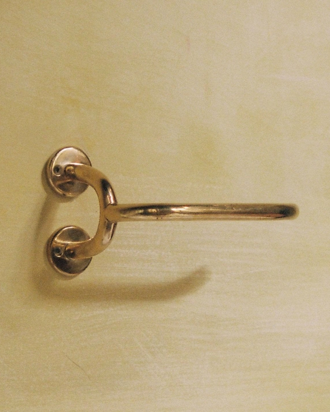 FAUNA Roll Holder
