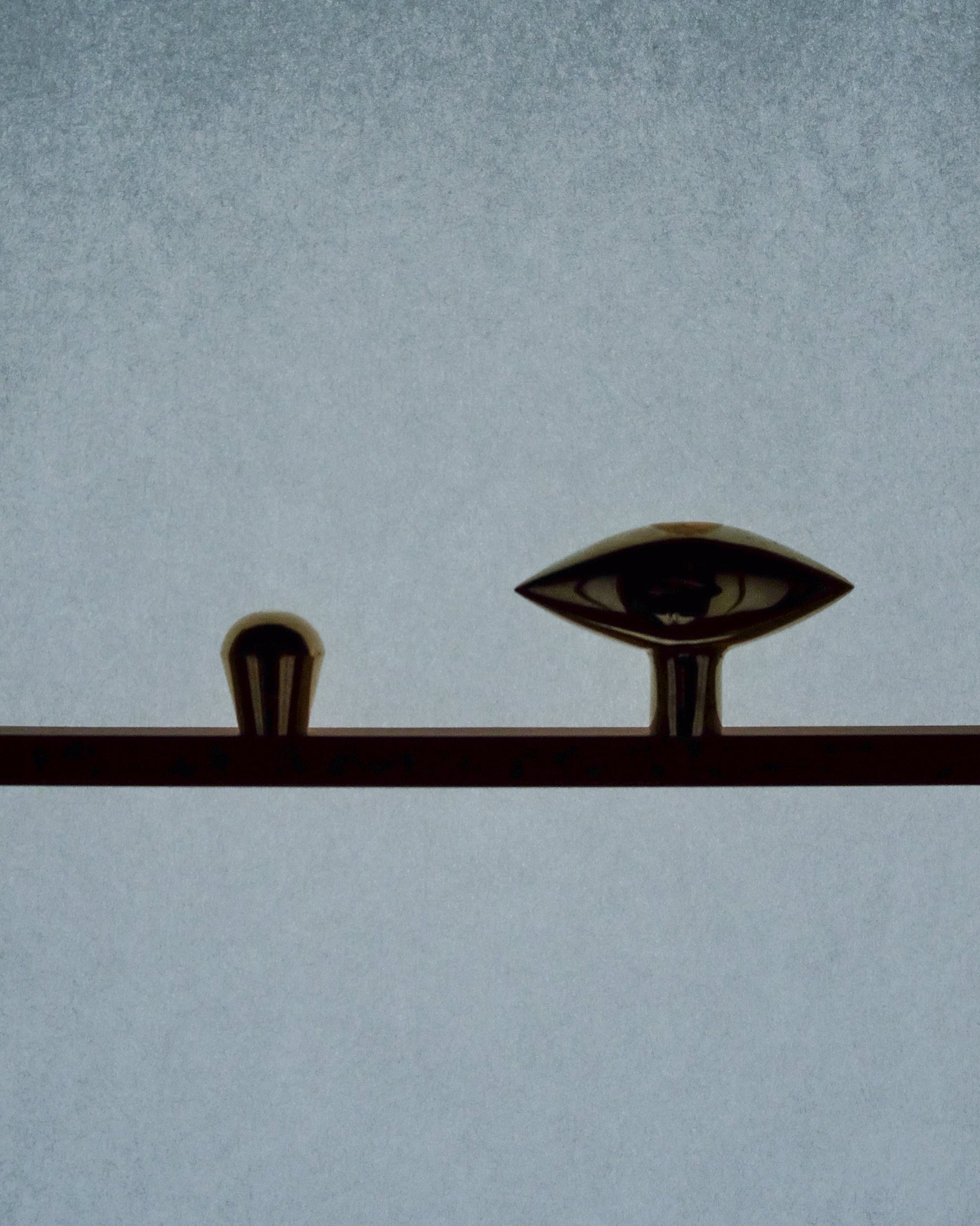 GOOD EYE Knob/Hook