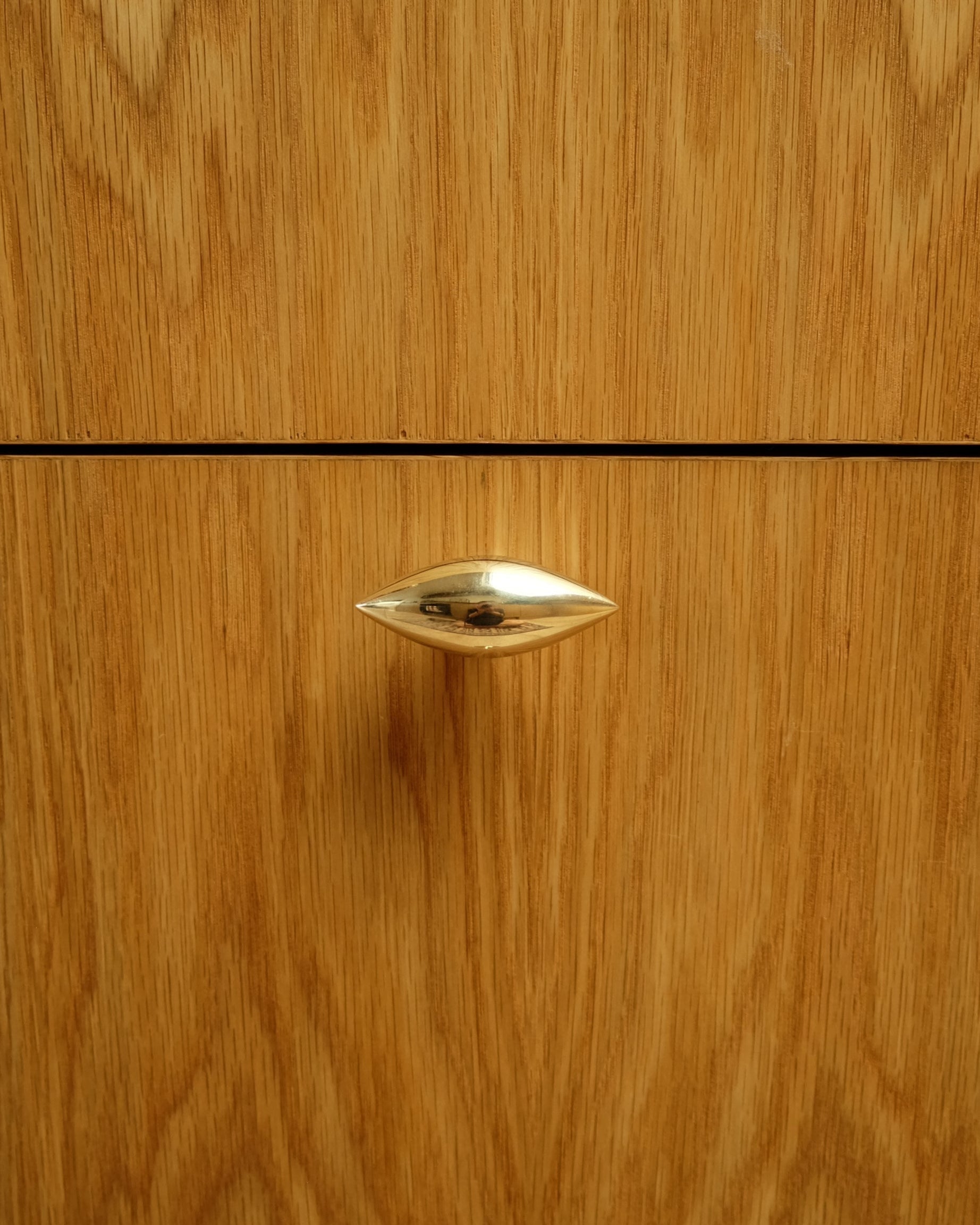 GOOD EYE Knob/Hook