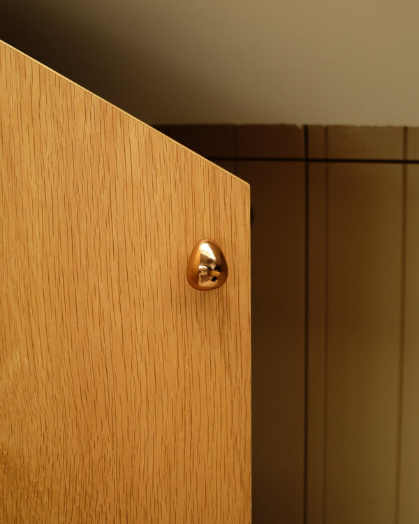 MOMI Knob/Hook Short Mini