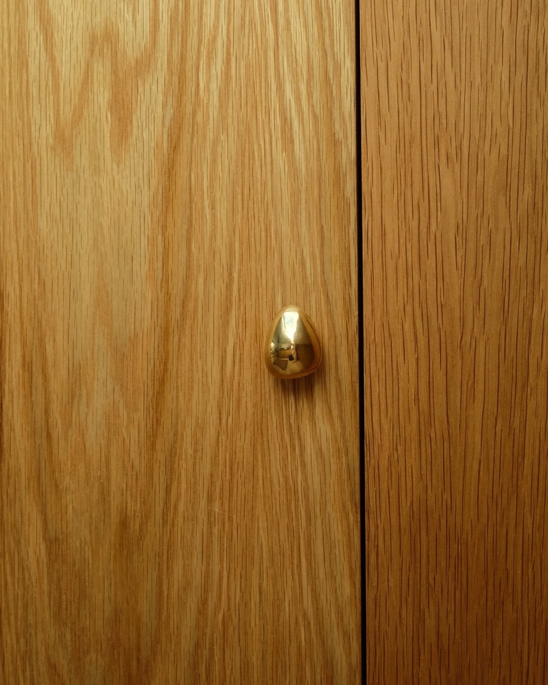 MOMI Knob/Hook Short Mini