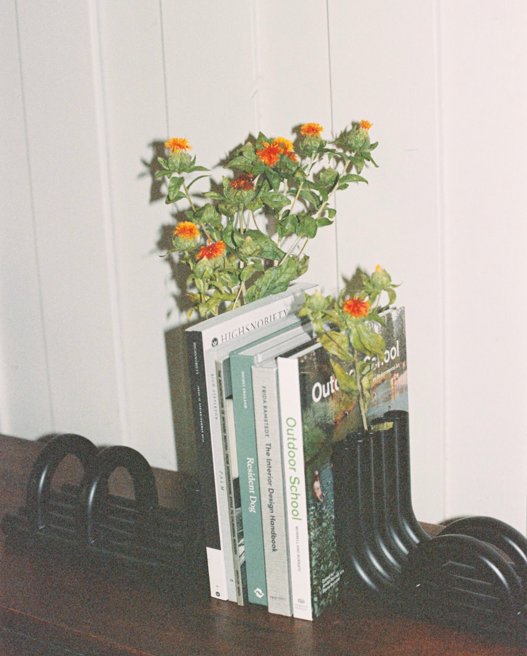 TUBE Bookends