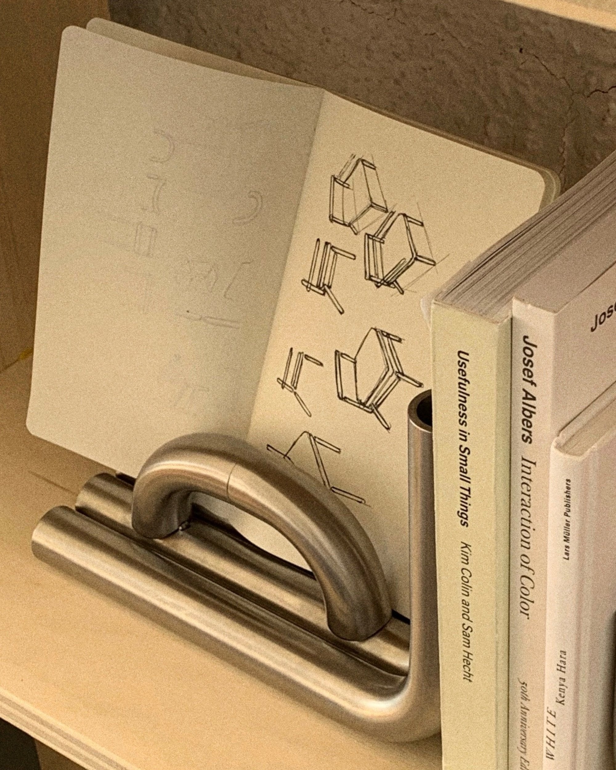 TUBE Bookends